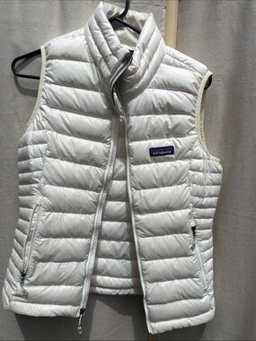Patagonia Cream Quilted Down Vest